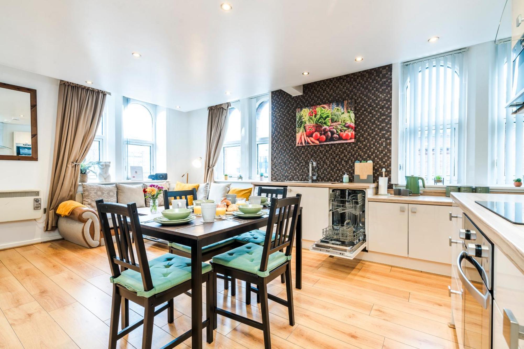 Cavern Quarters, Beautiful Two Bedroom City Centre Apartment By Garudy Serviced Apartments And Short Lets - Perfect For Longer Stays Liverpool Exterior foto